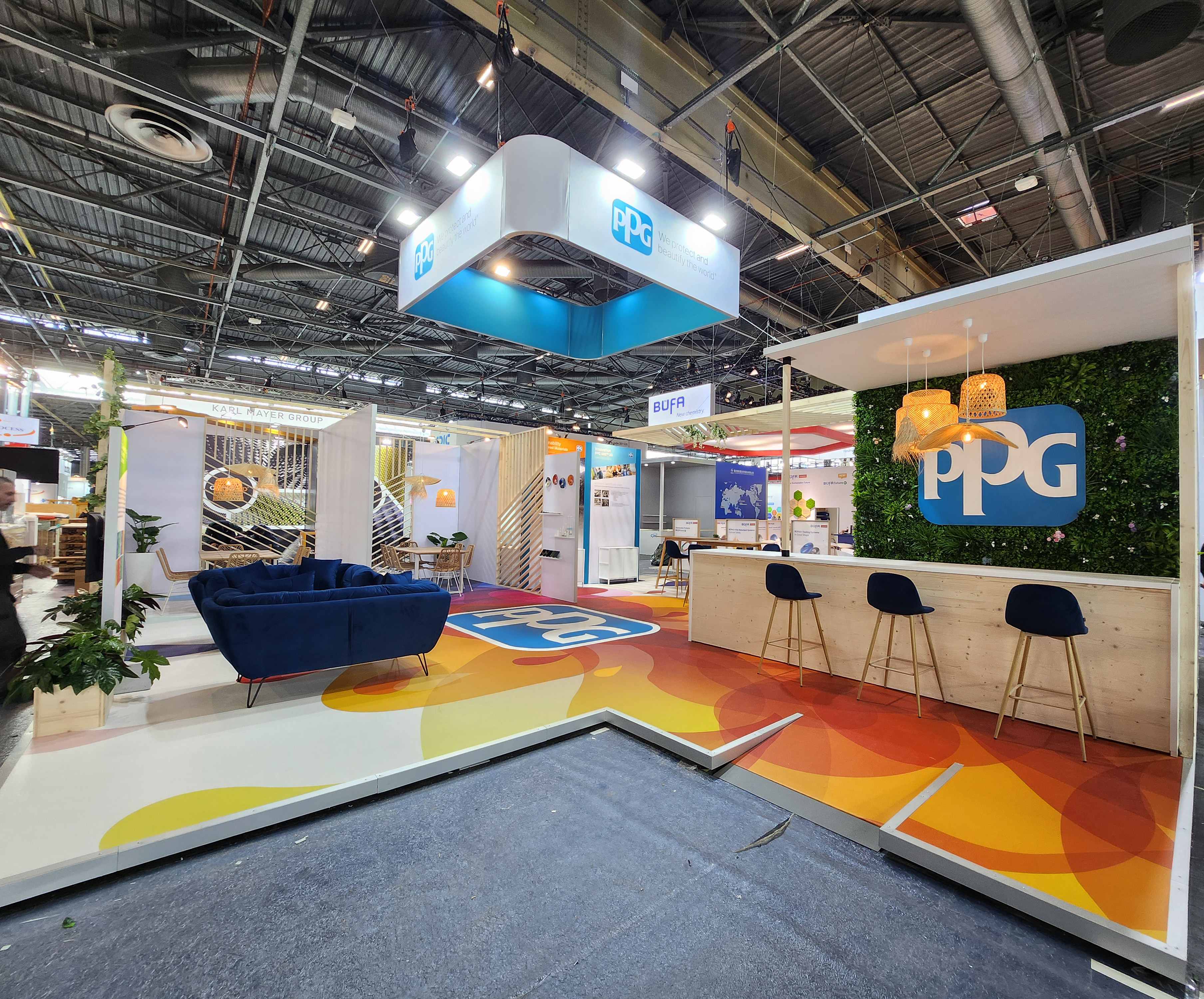stand réalisé par le standiste toulousain Pitxuevent pour PPG au salon du JEC à Paris.
