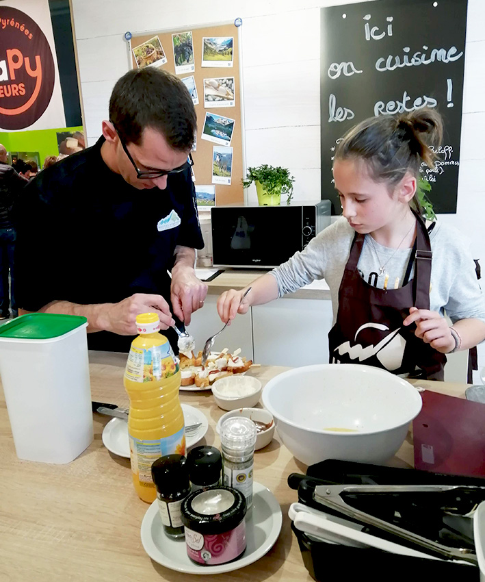 Exemple d'animation de cuisine anti-gaspi sur un stand d'exposition Pitxuevent